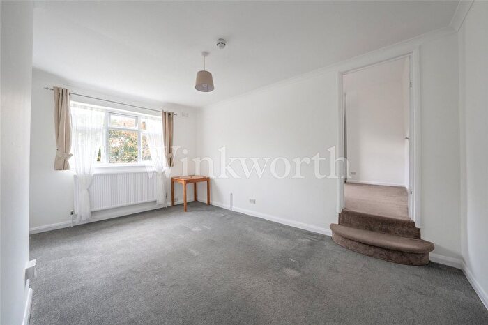 1 Bedroom Flat To Rent In Sunningfields Road, London, NW4