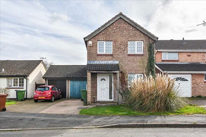 3 Bedroom Detached House To Rent In Wentworth Avenue, Wellingborough, NN8