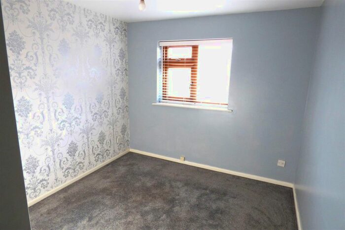2 Bedroom Property To Rent In Tanner Close, Barrs Court, Bristol, BS30