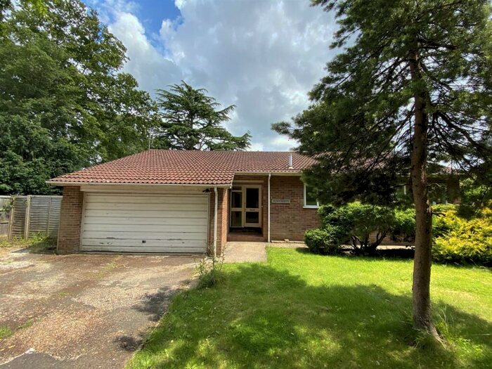 3 Bedroom Bungalow To Rent In Gorsewood Road, Hartley, DA3