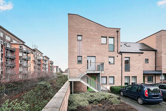 1 Bedroom Flat For Sale In Lawrie Reilly Place, Albion, Edinburgh, EH7