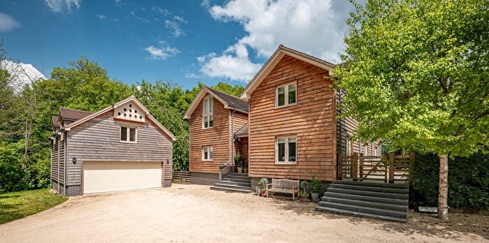 4 Bedroom Detached House For Sale In Stourpaine, Blandford Forum, Dorset, DT11