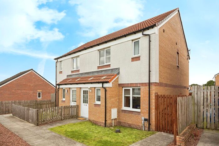 3 Bedroom Semi-Detached House For Sale In Guildford Street, Glasgow, G33