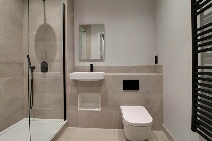2 Bedroom Apartment To Rent In Pressworks, - Northwood Street, Jewellery Quarter, B3