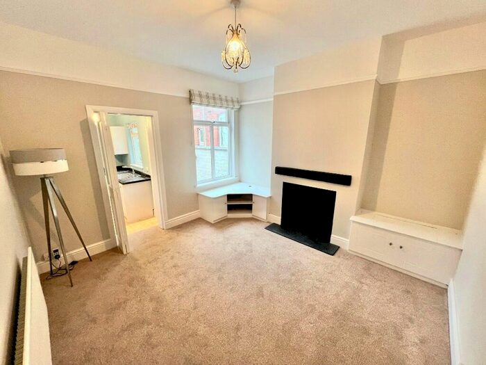 3 Bedroom Terraced House To Rent In Newcombe Road, Earlsdon, Coventry, CV5