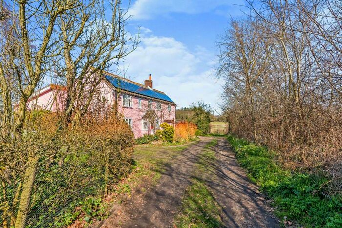 6 Bedroom Detached House For Sale In Sandy Lane, Hulver, Beccles, Suffolk, NR34