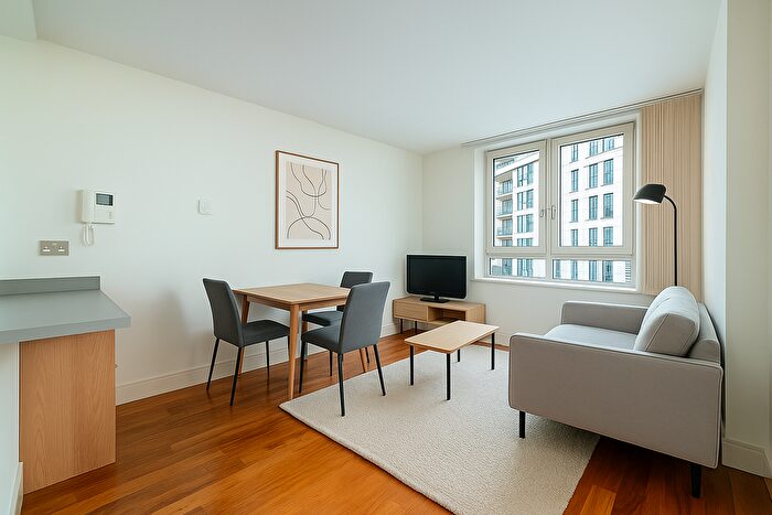 1 Bedroom Flat For Sale In Balmoral Apartments, Praed Street, Paddington, W2