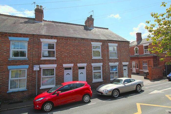 2 Bedroom Town House To Rent In Hastings Street, Loughborough, LE11
