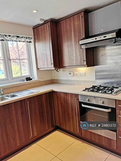 3 Bedroom Semi-Detached House To Rent In Goldcrest Road, Bracknell, RG12