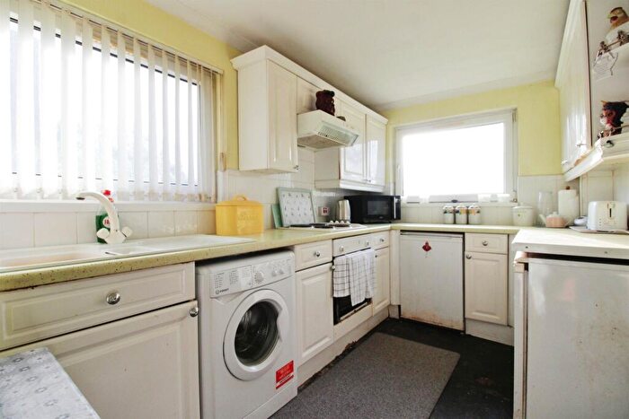 2 Bedroom Apartment For Sale In Wern Goch West, Cardiff, CF23