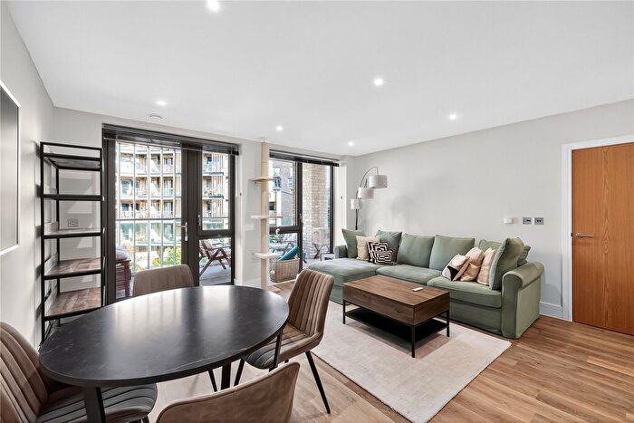 1 Bedroom Flat To Rent In The Grange, London, SE1