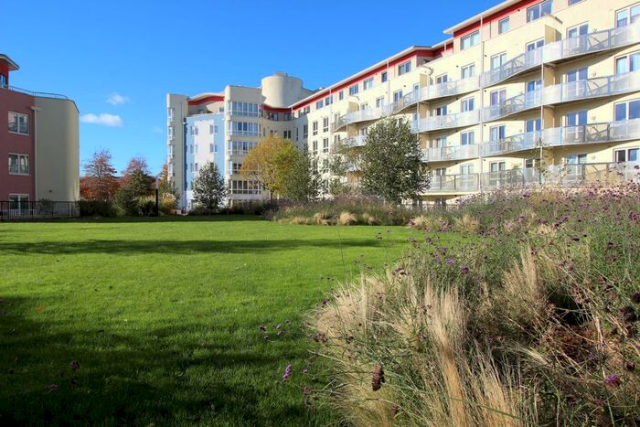 1 Bedroom Flat To Rent In The Crescent, Hannover Quay, BS1