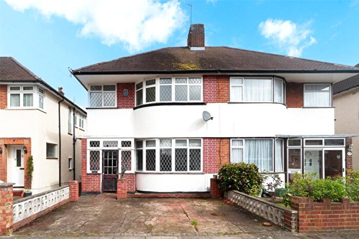 3 Bedroom Semi-Detached House To Rent In Sheridan Road, Bexleyheath, Kent, DA7