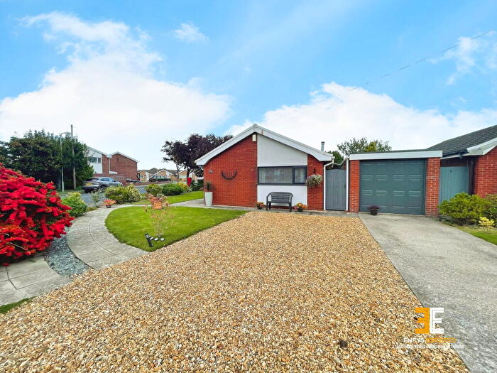 2 Bedroom Detached Bungalow For Sale In Llys Yr Wyddfa, Rhyl, LL18