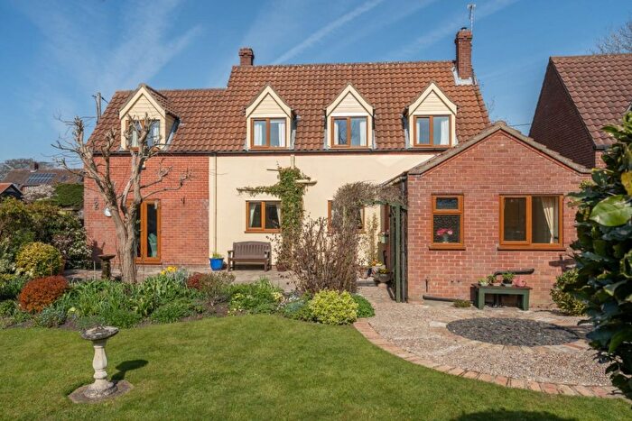4 Bedroom Detached House For Sale In Black Street, Gisleham, NR33