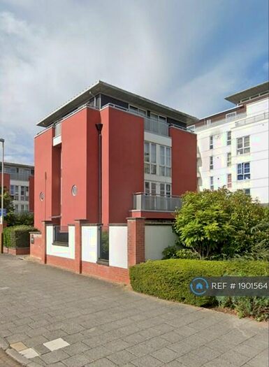 2 Bedroom Maisonette To Rent In Watkin Road, Leicester, LE2