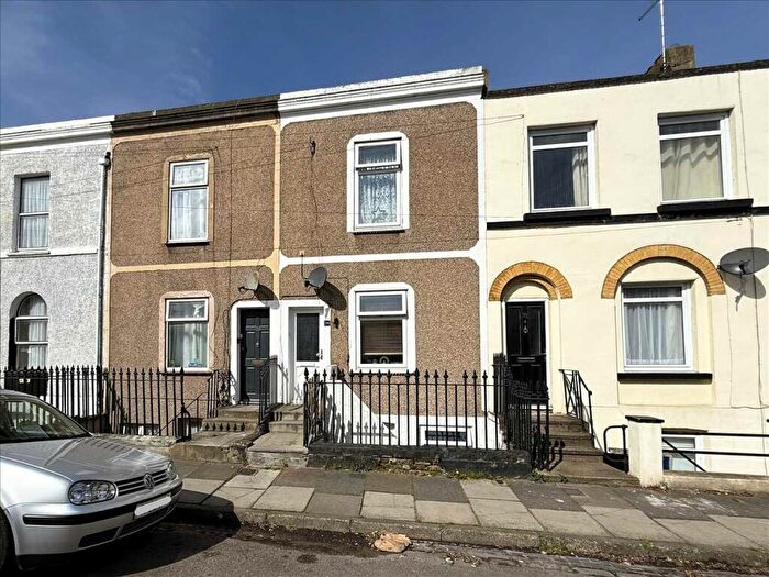 2 Bedroom Terraced House For Sale In Edwin Street, Gravesend, DA12