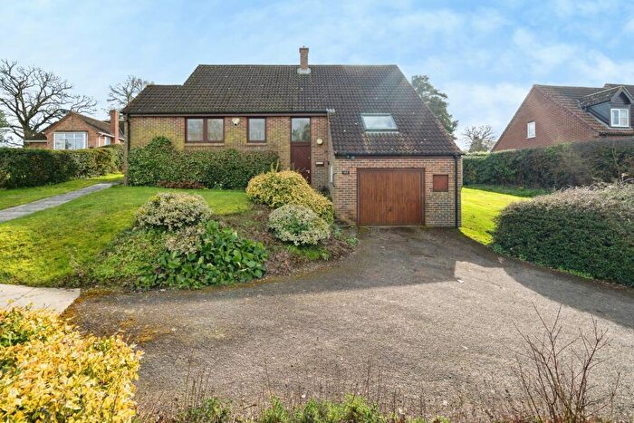 3 Bedroom Bungalow For Sale In Lower Street, Salhouse, Norwich, Norfolk, NR13