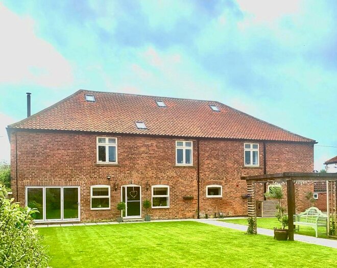 3 Bedroom Barn Conversion For Sale In Main Street, Mattersey, Doncaster, DN10
