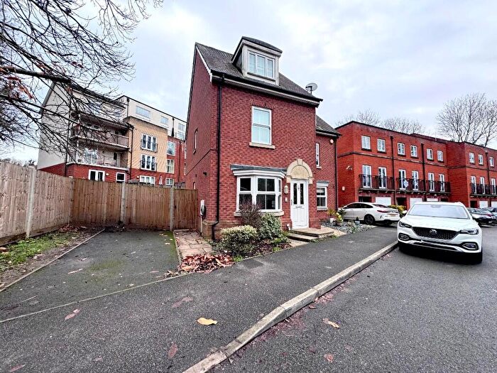 3 Bedroom Semi Detached House To Rent In Kerry Hill Way, Maidstone, Kent, ME14