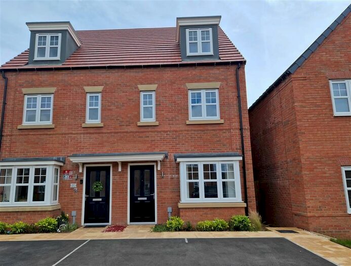 3 Bedroom Semi-Detached House To Rent In Linby Drive, Harworth, Doncaster, DN11