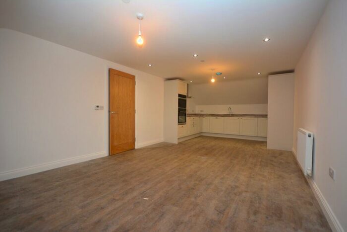 3 Bedroom Flat For Sale In Flat, Fron Olau, Dolgellau, LL40