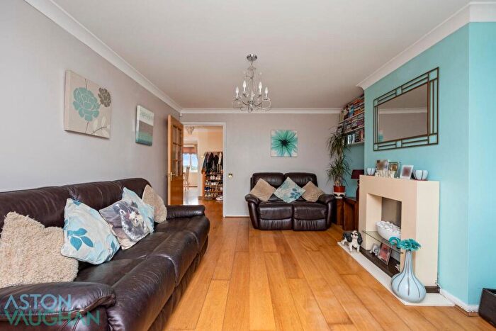 4 Bedroom Detached Bungalow For Sale In Crescent Drive North, Brighton, BN2