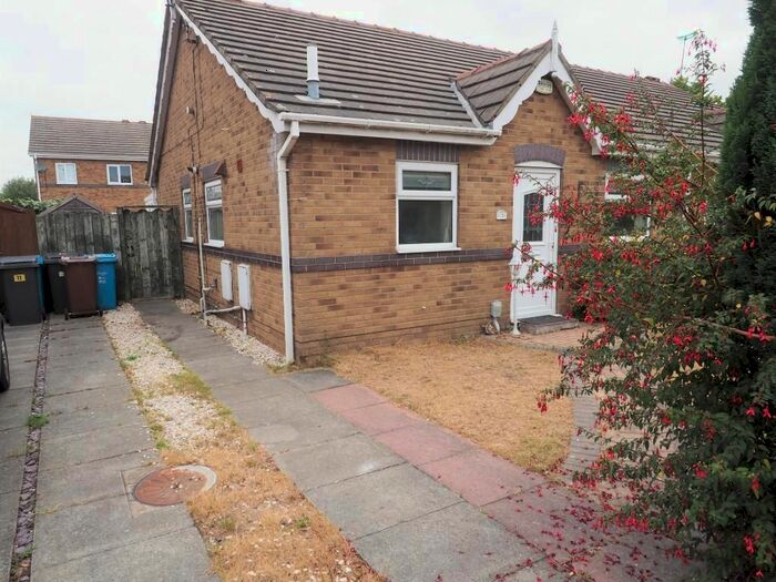 3 Bedroom Bungalow To Rent In Appledore Close, Victoria Dock, Hull, HU9