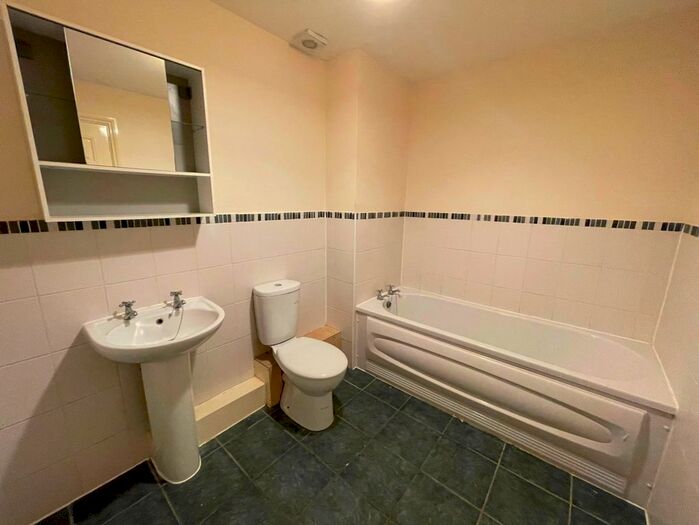 2 Bedroom Flat To Rent In Alnwick House, Percy Main, North Shields., NE29