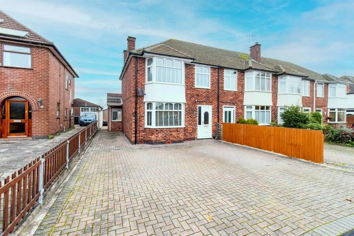 3 Bedroom Semi-Detached House To Rent In Upper Eastern Green Lane, Eastern Green, Coventry, CV5