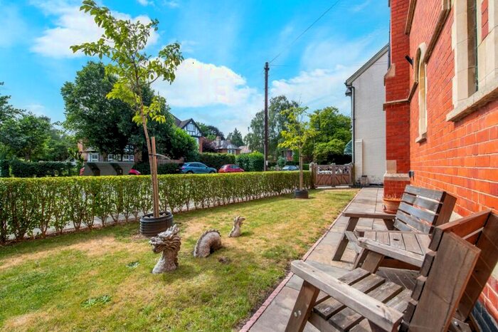 5 Bedroom Character Property For Sale In The Broadway, Woodhall Spa, Lincolnshire, LN10