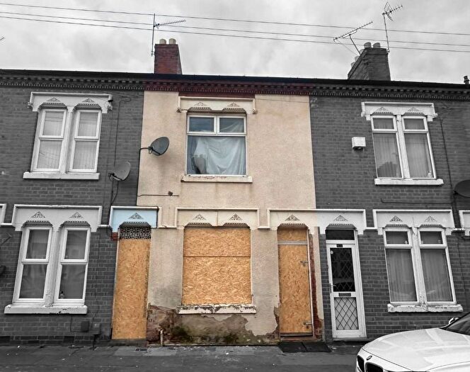 2 Bedroom Terraced House For Sale In Cranmer Street, Off Hinckley Road, Leicester, LE3