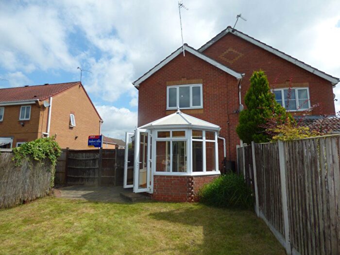 1 Bedroom Semi-Detached House To Rent In Fulwood Drive, Logn Eaton, NG10