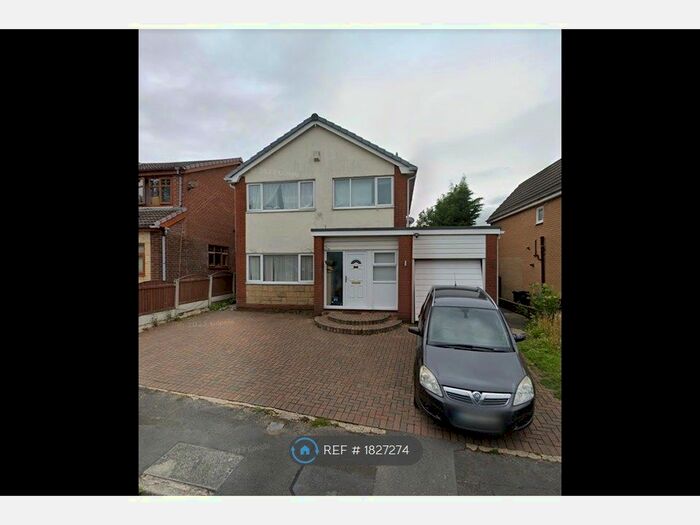 3 Bedroom Detached House To Rent In Glendale Drive, Bolton, BL3