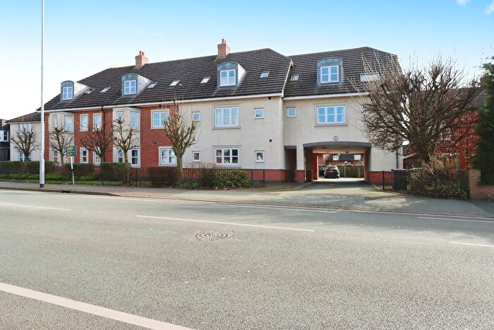 2 Bedroom Flat For Sale In Monkmoor Road, Shrewsbury, SY2