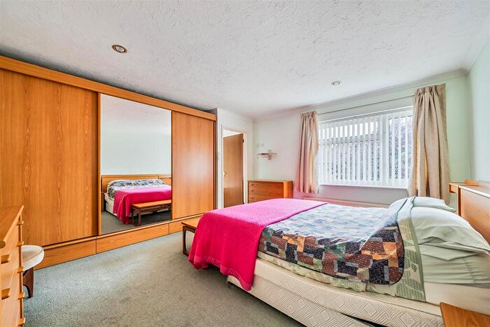 4 Bedroom Detached House For Sale In Canada Rise, Market Lavington, Devizes, SN10