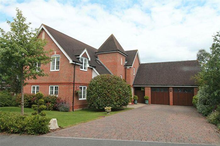 4 Bedroom Detached House To Rent In Caigers Green, Burridge, SO31