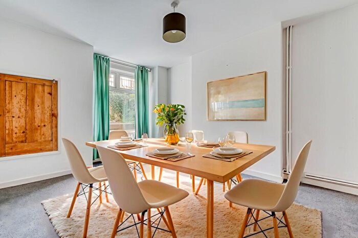 3 Bedroom Terraced House For Sale In Marion Road, Norwich, NR1