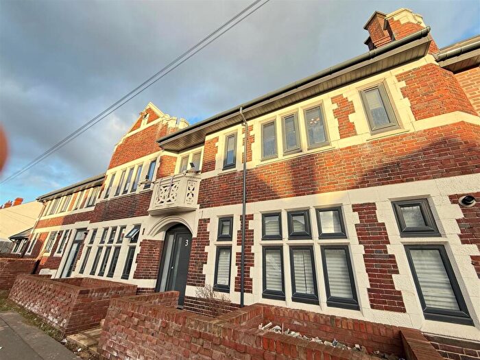 2 Bedroom Apartment To Rent In Brand New Two Bedroom- Black Lake, West Bromwich, B70