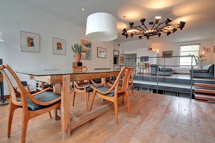 1 Bedroom Flat To Rent In Tanners Hill, SE8