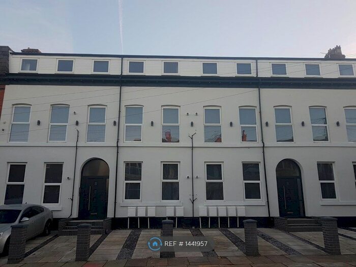 1 Bedroom Flat To Rent In Hampstead Road, Liverpool, L6