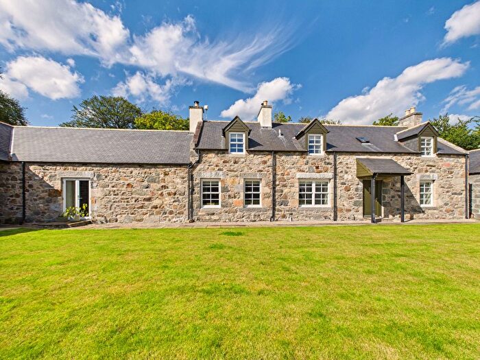 4 Bedroom Detached House For Sale In Breda Home Farm, Alford, AB33