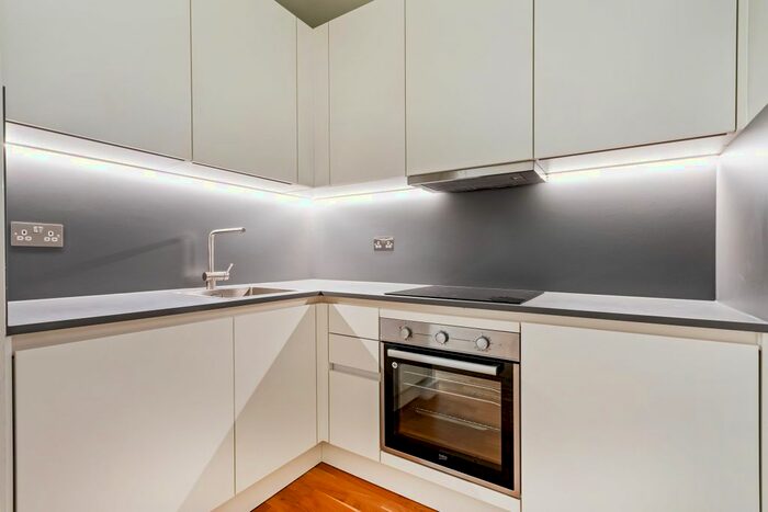 1 Bedroom Flat To Rent In Cedar Road, Sutton, SM2