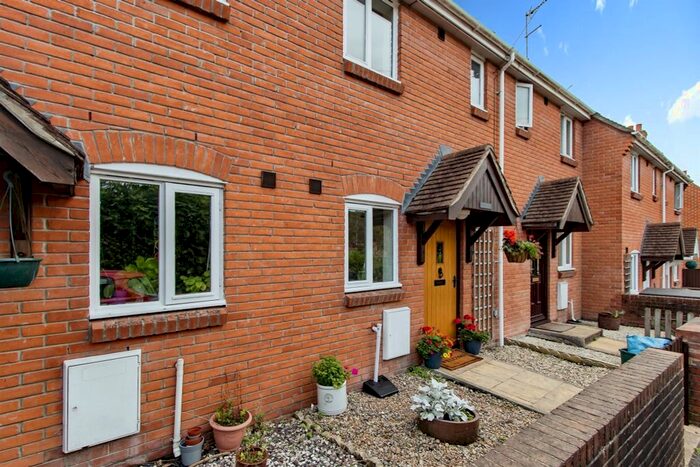 3 Bedroom Town House For Sale In Throop Road, Templecombe, BA8