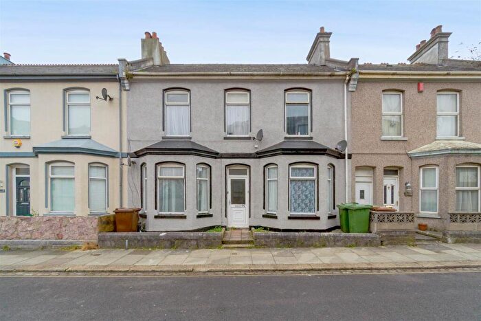 1 Bedroom Flat To Rent In Admiralty Street, Keyham, Plymouth, PL2