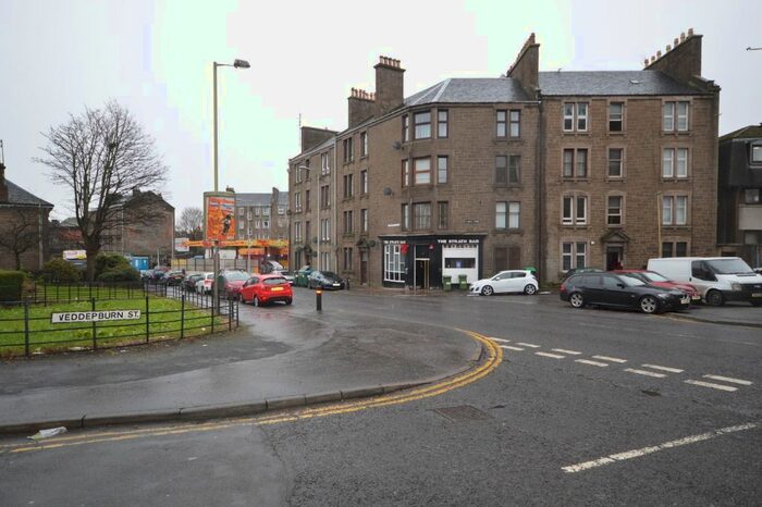 3 Bedroom Flat To Rent In Strathmartine Road, Coldside, Dundee, DD3
