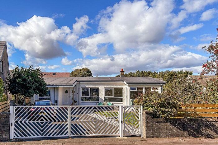4 Bedroom Bungalow For Sale In Horseleys Park, St Andrews, KY16