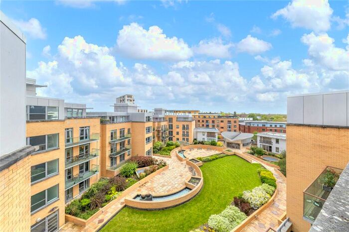 2 Bedroom Apartment For Sale In Homerton Street, Cambridge, Cambridgeshire, CB2