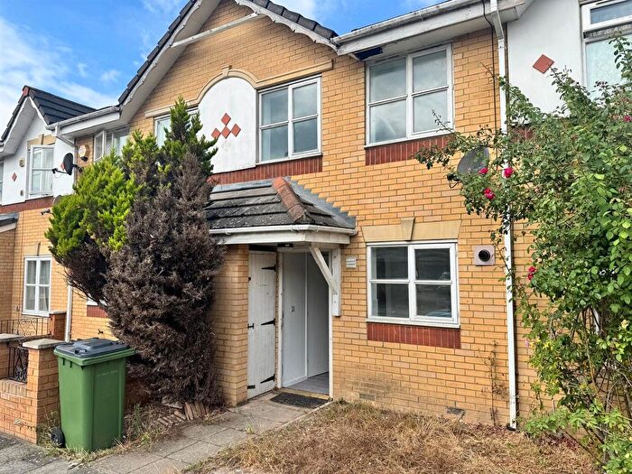 2 Bedroom Terraced House To Rent In Grasshaven Way, London, SE28