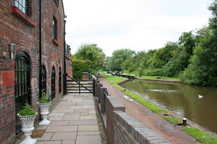 2 Bedroom Flat To Rent In London Lane, Tardebigge, Bromsgrove, Worcestershire, B60